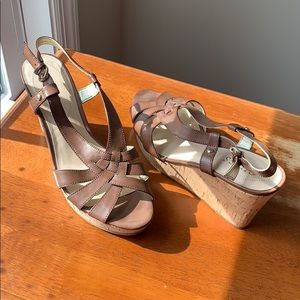 Guess wedge sandals